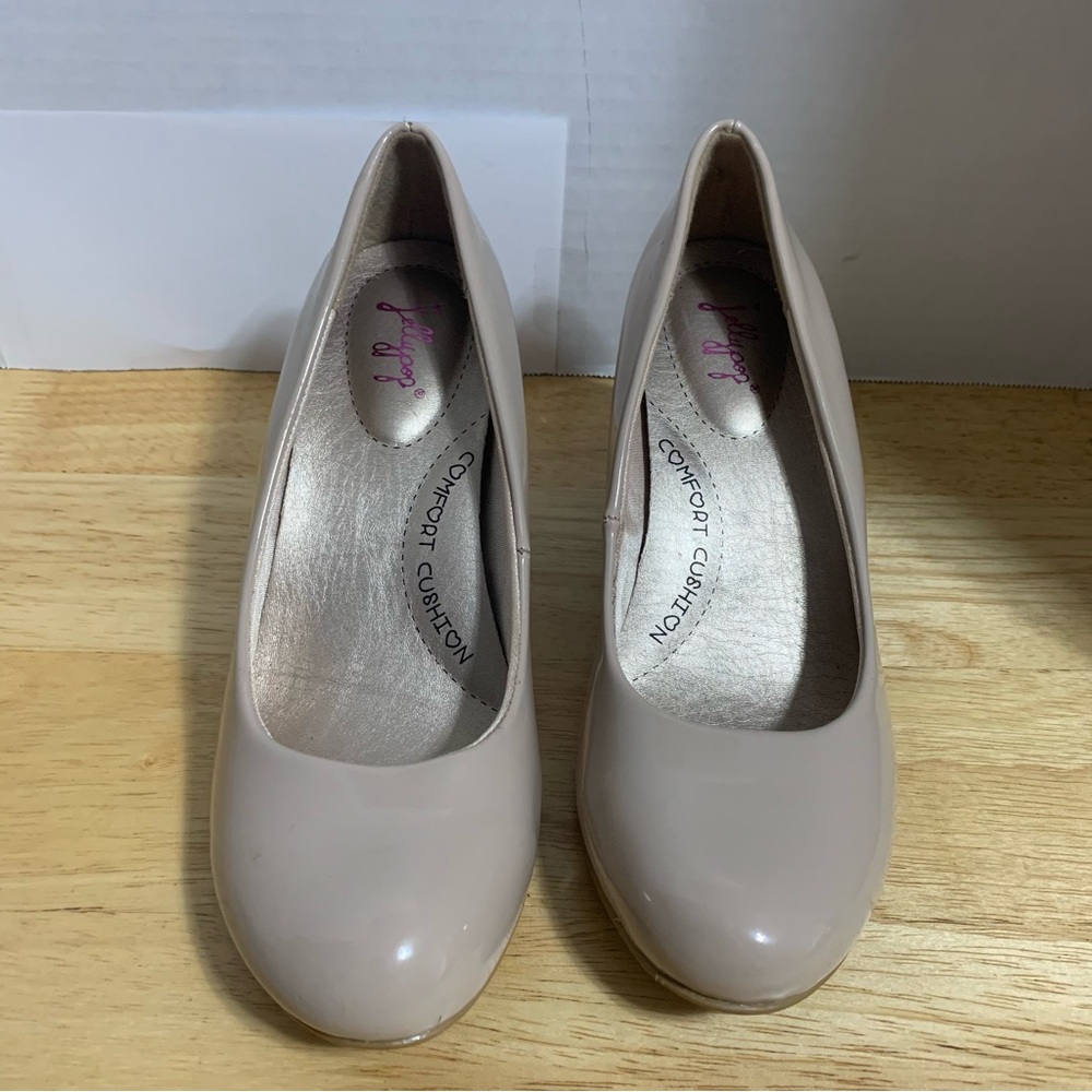 Jellypop Nude Patent Leather Wedge Heel Shoes Size 7M‎